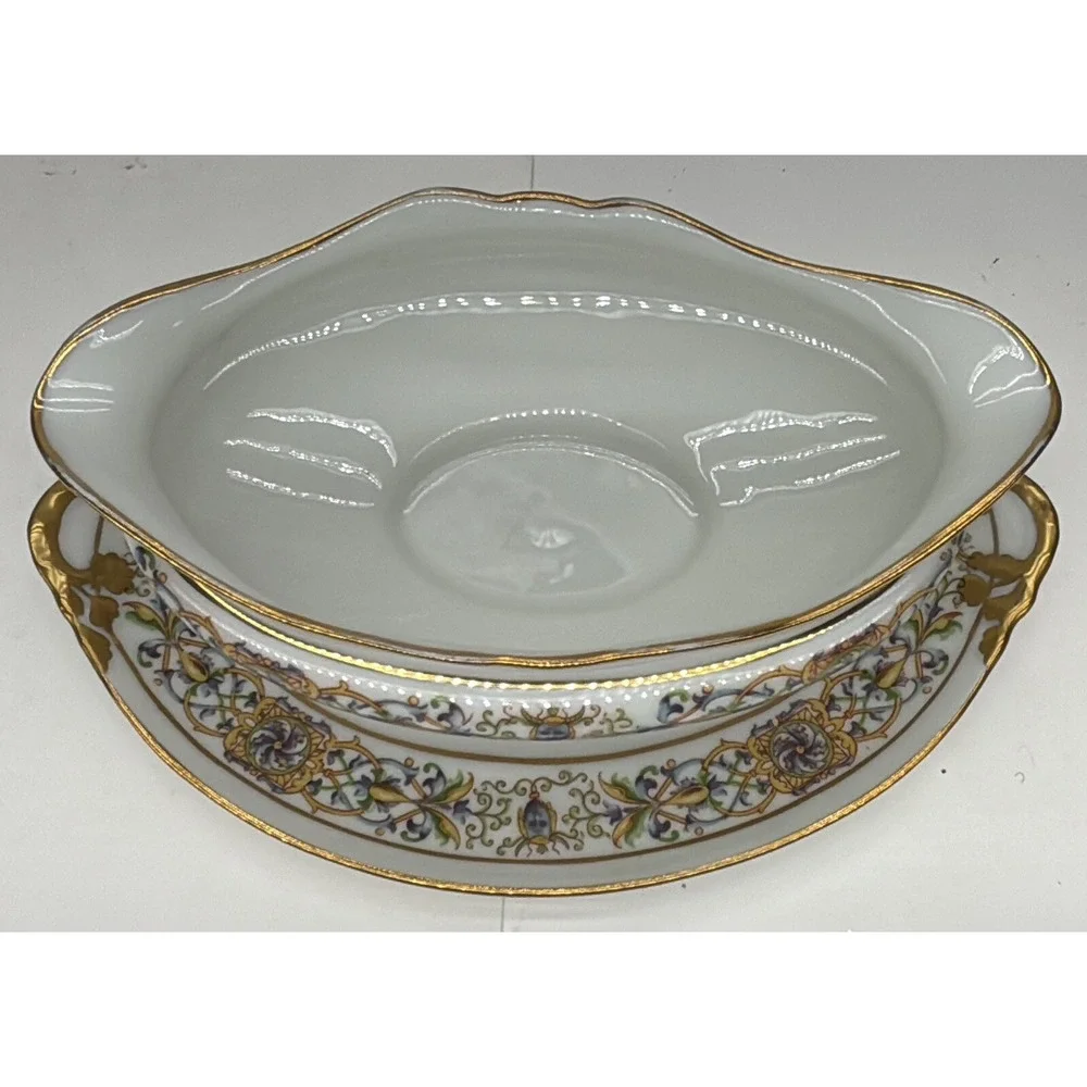 Wm. Guerin & Co Limoges Sauce/Gravy Boat‎ Attached Under Plate
